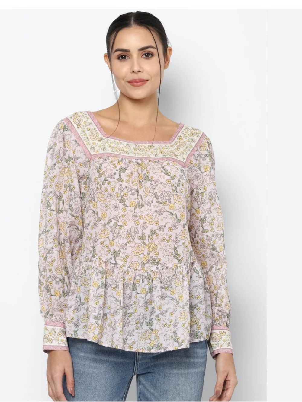 AMERICAN EAGLE LILAC FLORAL PEASANT TOP (116)
